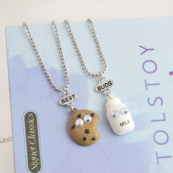 Three-dimensional cookies milk best BUDS necklace - Image 8