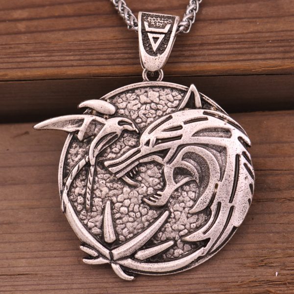 Hot Selling Wolf Head Titanium Chain Necklace - Image 6