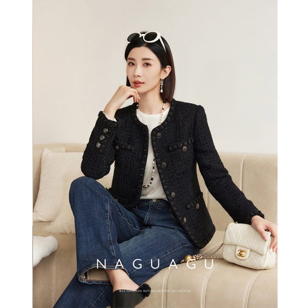 Black Rough Flower Top Autumn And Winter Thick Warm Jacket - Image 5