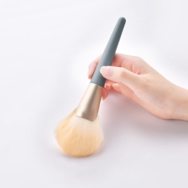 Beauty tools makeup brush - Image 2